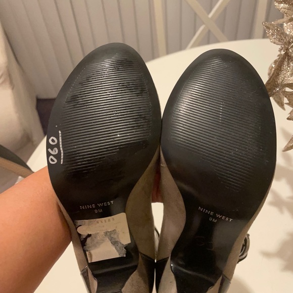 Gorgeous BRAND NEW Nine West Two Tone Grey Leather & Suede Shoes - Picture 5 of 9
